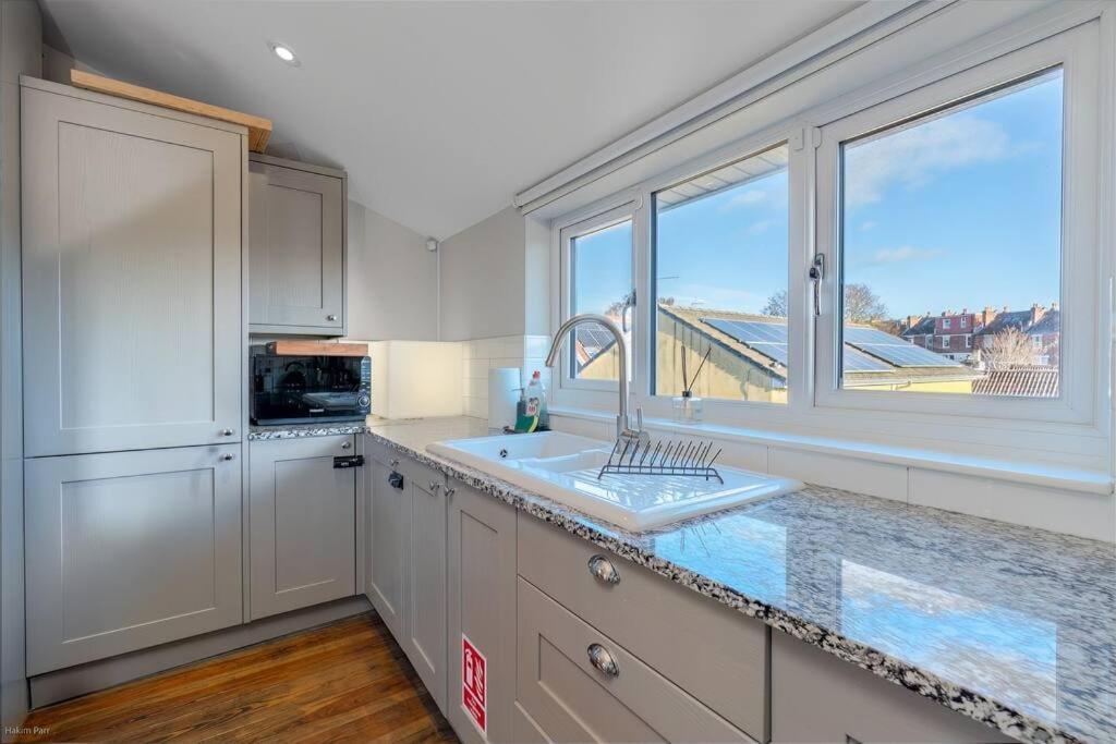 Smart-Home In Original Victorian Building Bristol Esterno foto