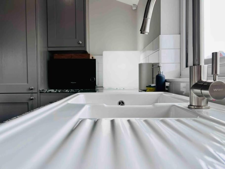 Smart-Home In Original Victorian Building Bristol Esterno foto
