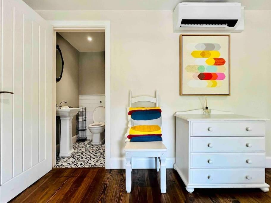 Smart-Home In Original Victorian Building Bristol Esterno foto